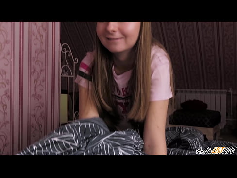 ❤️ Blondie duboko siše svoju drugu prijateljicu i dobiva spermu u usta ❤❌ Porno na bs.liporno.ru ️❤